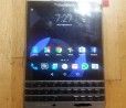Nuove immagini di un BlackBerry Passport con sistema operativo Android