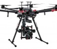 DJI e Hasselblad presentano un drone con camera da 100 mpx