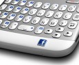 HTC: un nuovo Facebook phone entro la metà del 2013 | Rumor