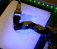 Roboartist: il robot che disegna capolavori (video)