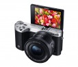 Samsung rilascia un aggiornamento per la mirrorless NX500