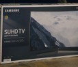Samsung mostra "l'unboxing" dei TV SUHD KS9000 (video)