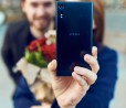 I selfie secondo Sony: da moda frivola a fenomeno tecnologico | Ricerca