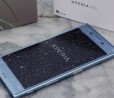 Sony Xperia XZs visto da vicino in un primo unboxing fotografico