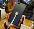 Asus ZenFone 3 Zoom inizia a raggiungere i negozi. In USA a 329$