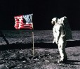 Borsa di Neil Armstrong della missione Apollo 11, venduta all'asta a 1,5 milioni $
