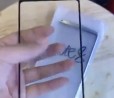 Galaxy Note 8, sei tu? In video il presunto pannello frontale e lo screen protector