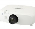Panasonic lancia una nuova serie di proiettori ad alta luminosità, con HDBaseT