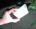 iPhone cade da un piccolo aereo a 400m di altezza e sopravvive!